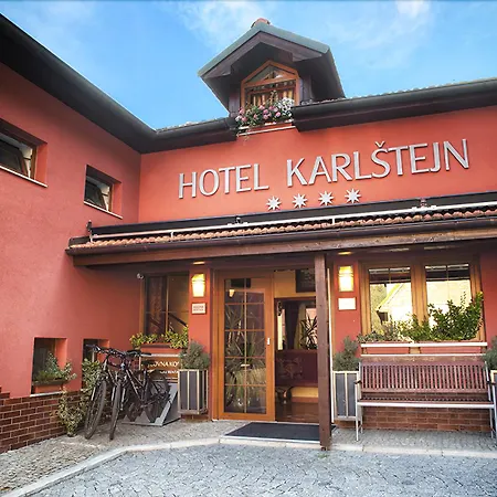 Hotel & Karlštejn