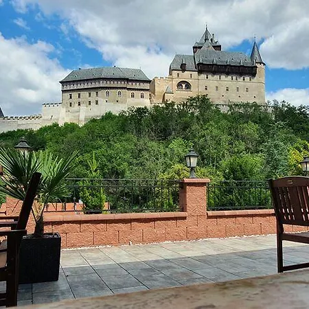 & Karlštejn